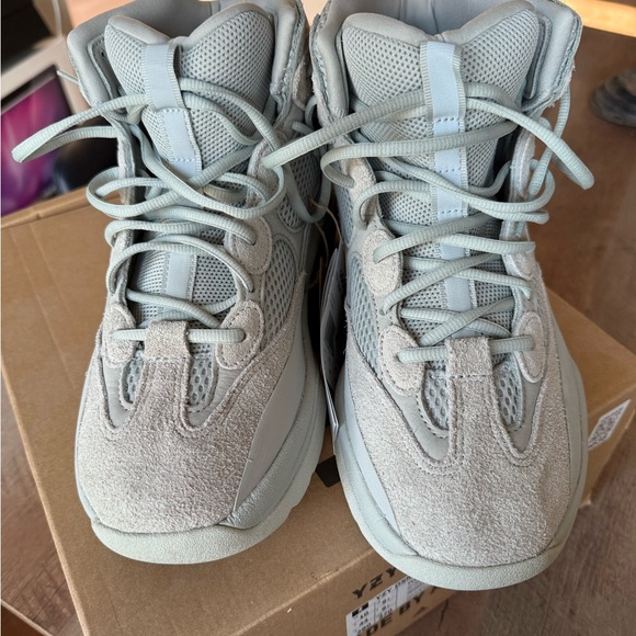 Yeezy Men's Light Gray Boots - Picture 1 of 5